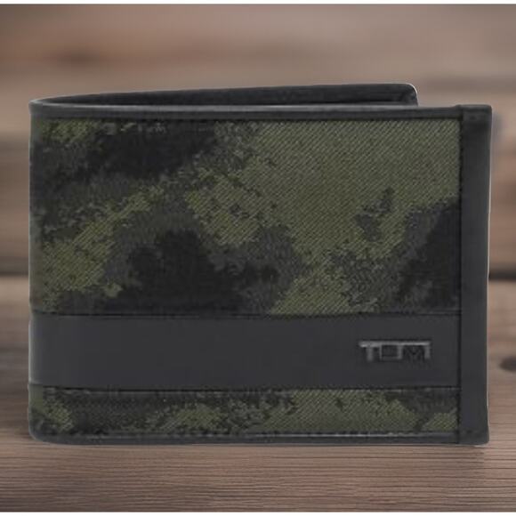 TUMI ALPHA SLG Black Green Camo Double Billfold Wallet NEW in Box Fast Ship - Picture 1 of 8